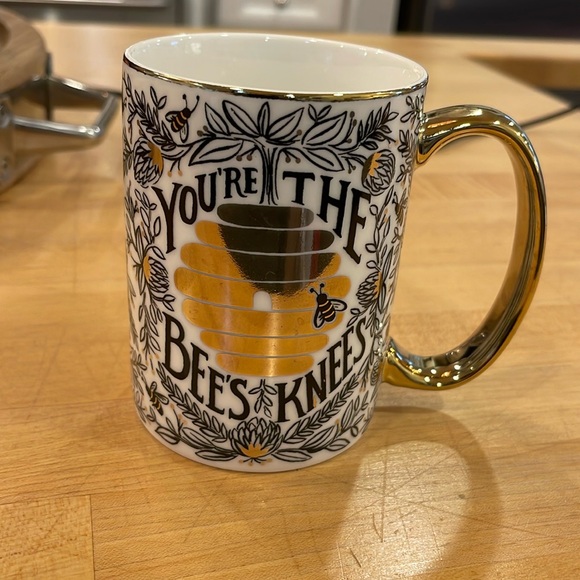 Rifle Paper Co. You're The Bees Knees Mug with imperfections on handle - Picture 1 of 10